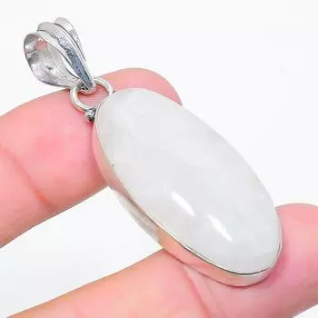 Ювелирный кулон из стерлингового серебра 925 пробы с радужным лунным камнем 2,21 дюйма J4w22 белый