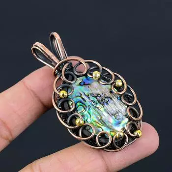 Ювелирный кулон ручной работы из чистой медной проволоки с раковиной морского ушка и драгоценным камнем для подарка 2.64 Inches зелёный