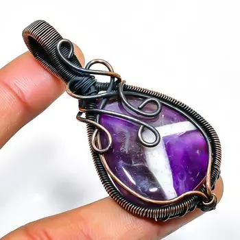 Ювелирный кулон ручной работы из медной проволоки с шевроном и аметистом, 2,36 дюйма 2.36 фиолетовый