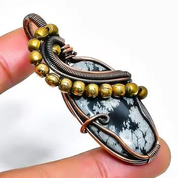 Ювелирный кулон ручной работы из медной проволоки со снежинкой и обсидианом, 2,17 дюйма 2.17 чёрный