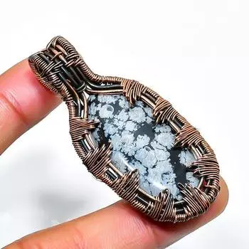 Ювелирный кулон ручной работы из медной проволоки со снежинкой и обсидианом, 2,17 дюйма 2.17 чёрный