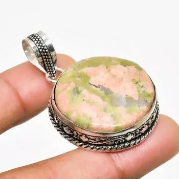 Ювелирный кулон ручной работы с драгоценным камнем унакит, посеребренный 925 пробы, 1,70 дюйма 1.70 зелёный