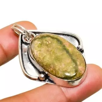 Ювелирный кулон ручной работы с драгоценным камнем унакит, посеребренный 925 пробы, 1,70 дюйма 1.70 зелёный