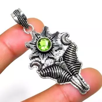 Ювелирный кулон ручной работы с драгоценным камнем Перидот 925 пробы, посеребренный, 2,08 дюйма 2.08 зелёный
