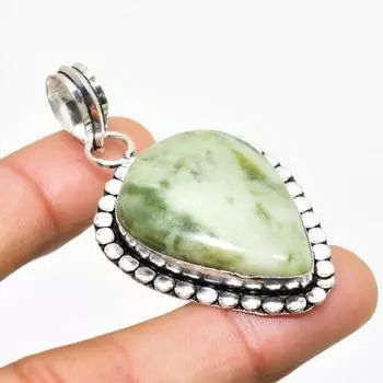 Ювелирный кулон ручной работы с покрытием из серебра 925 пробы, швейцарский зеленый опал, 2,08 дюйма 2.08 зелёный