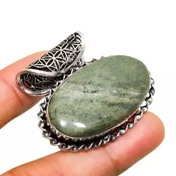 Ювелирный кулон ручной работы с полосатым зеленым опалом, посеребренный 925 пробы, 1,32 дюйма 1.32 зелёный