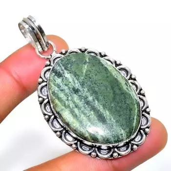 Ювелирный кулон ручной работы с полосатым зеленым опалом 925 пробы, посеребренный, 2,46 дюйма 2.46 зелёный