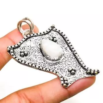 Ювелирный кулон ручной работы с радужным лунным камнем, посеребренный 925 пробы, 2,46 дюйма 2.46 белый