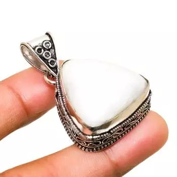 Ювелирный кулон ручной работы с радужным лунным камнем, посеребренный 925 пробы, 1,70 дюйма 1.70 белый