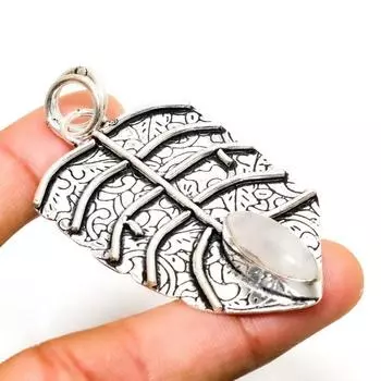 Ювелирный кулон ручной работы с радужным лунным камнем, посеребренный 925 пробы, 2,46 дюйма 2.46 белый