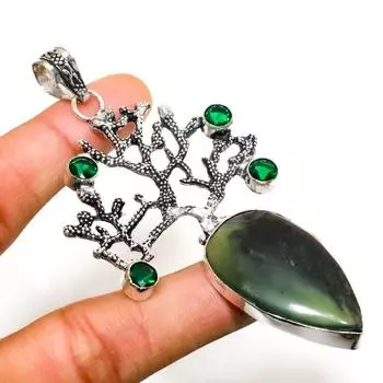 Ювелирный кулон с нефритом и диопсидом 925 пробы, посеребренный, 3,40 дюйма 3.40 зелёный