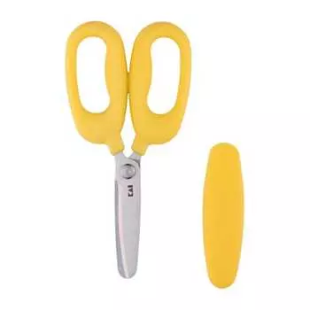 Kai KAI KAI KITCHEN FG5206 First Kitchen Scissors for Children, Storage, Convenient to Carry, Comes with a Cap, Dishwasher Safe, Little Chef Club, Yel