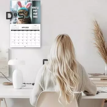 Календарь на тему кошек 2025 года Забавный настенный календарь с изображением кошек Сердитый котенок Подвесной ежемесячный ежедневник Подарки для любителей кошек Cat