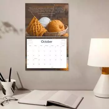 Календарь по вязанию на 2025 год. Ежемесячный планировщик с вдохновляющими цитатами любителей пряжи. Настенный календарь на тему вязания. 1pc