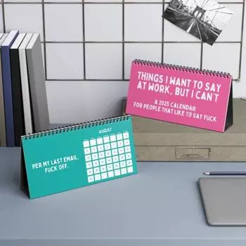 Календарь рабочего стола 2025 года. Что я хочу сказать на работе, но не могу. Саркастический календарь с юмористическими шутками. Планировщик ежедневного расписания для коллег. синий