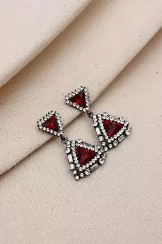 Каменные треугольные серьги для вечернего платья