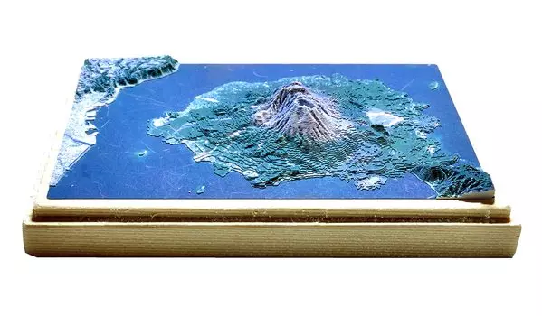 Kamitake Sakurajima 1/128,000 scale (kit)