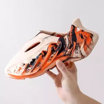 Камуфляжные дырчатые туфли мужские летние новые мужские трендовые полые тапочки толстая подошва увеличивающая высоту верхняя одежда пляжные сандалии 40