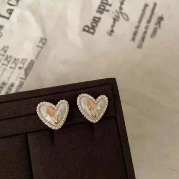 Капающая любовь Тюльпан Цветок Серьги-гвоздики Женские Легкие Роскошные Высокочувственные Модные Индивидуальные Трендовые Универсальные Серьги