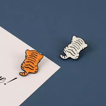 Капающая масляная мультяшная металлическая иконка с запеченной эмалью в виде животного на лацкане для девочек белый