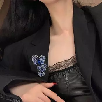 Капающее масло Броши с каплями масла Стрекоза Банкетная прищепка для одежды Значок с цветком темперамента Женский розовый