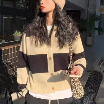 Кардиган-свитер женский 2023, контрастный винтажный вязаный кардиган в полоску с длинным рукавом и круглым вырезом, весенний универсальный корейский свободный свитер One Size зелёный