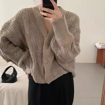 Кардиган женский вязаный косами, мягкий, свободного ленивого стиля, с коротким V-образным вырезом и рукавами летучая мышь S