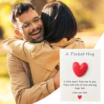 Карманное сердце-обнимашка с поздравительными открытками для отношений на расстоянии в подарок маме, жене Small