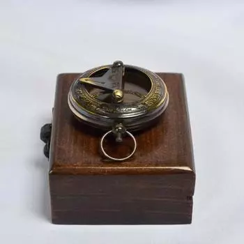 Карманный солнечный компас 5,08 см в деревянном футляре, полированный, черный