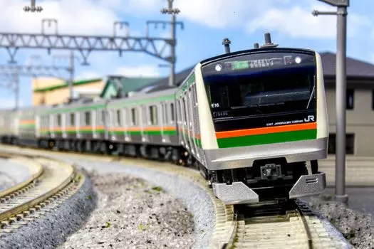 KATO N Gauge E233 Series 3000 Line Tokaido Ueno Tokyo Line Дополнительный набор B 2 вагона Железнодорожная модель поезда 10-1269