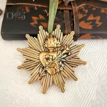 Католическое рождественское украшение из смолы Рождество Священное Сердце Подвесное украшение Святое Семейное украшение Религиозные христианские подарки для семьи и друзей A