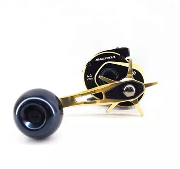 Катушка Daiwa Baitcast 21 Saltiga IC 300, правая рука (4701)
