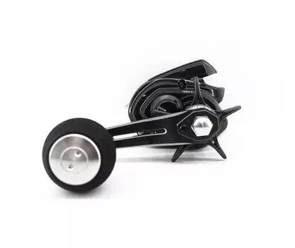 Катушка Daiwa Baitcast 21 Tierra A IC 150H Правосторонняя (0688)