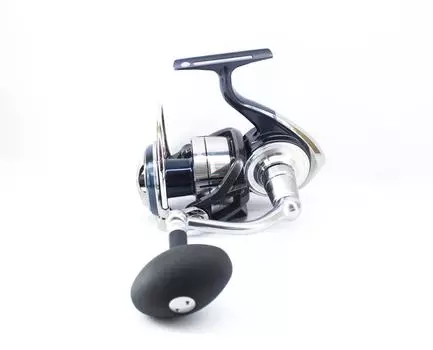 Катушка Daiwa для спиннинга 21 Certate SW G 8000-H (4969)