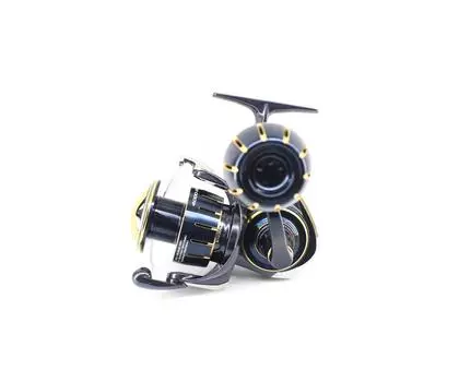 Катушка Daiwa спиннинговая 2023 Saltiga 4000 XH (4034)