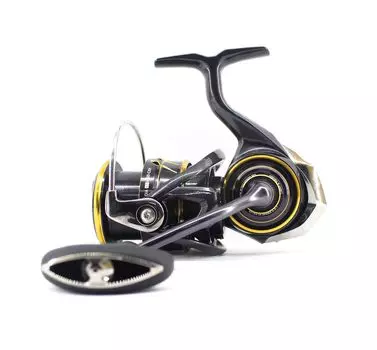 Катушка Daiwa спиннинговая 21 Caldia LT4000-CXH (3220)