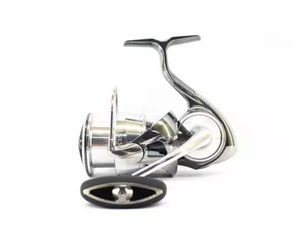 Катушка Daiwa спиннинговая 22 Exist LT 4000 (9492)