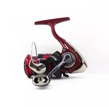 Катушка Daiwa спиннинговая 24 Revros R LT 1000 XH (1033)