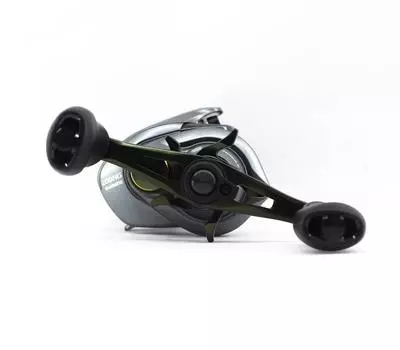 Катушка Shimano Baitcast Curado DC 200 HG для правой руки (8516)