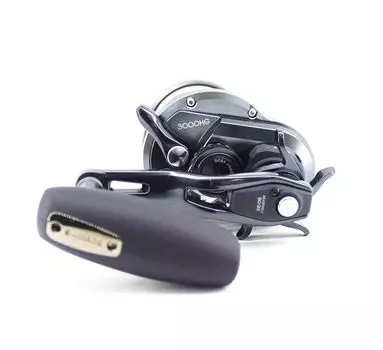 Катушка Shimano Baitcast Ocea Jigger F Custom 3000 HG, правая рука (0060)
