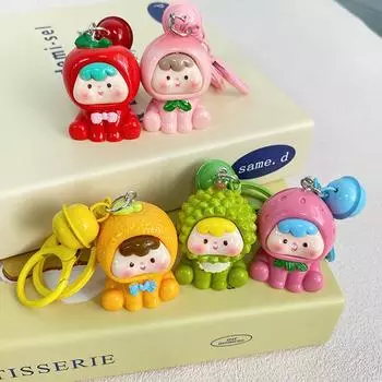 Kawaii Cartoon Fruit Doll Keychain Cute Strawberry Orange Durian Resin Keychain Pendant Backpack Decoration Accessories Gifts