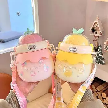 Kawaii Kids Летняя кружка Спортивная бутылка для воды для девочек Путешествия Портативный пластиковый стакан 1 л соломинка чашка для питья Милый фруктовый мультяшный чайник 1L