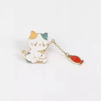 Kawaii значки с изображением котенка для рыбалки, цельнометаллические броши с мультяшным котом, украшения для одежды, школьная сумка, булавки для косметички 3*2.9cm