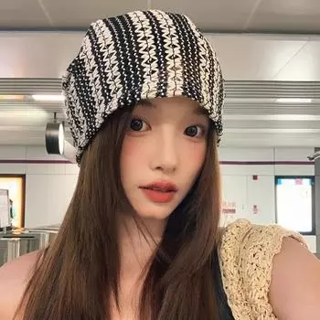 Keep Warm Slouchy Beanie Windproof Wool Pullover Hat Fashion Crochet Striped Skullies Cap Ladies чёрный/белый