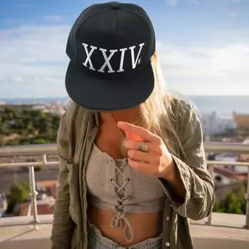 Кепка в стиле хип-хоп с вышитыми буквами, регулируемые козырьки с плоскими полями, бейсболка в американском уличном стиле для клубных вечеринок и вечеринок