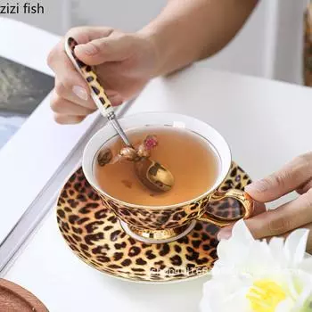 Керамическая чашка для кофе и набор тарелок с леопардовым принтом в стиле ретро Чашки для послеобеденного чая Чашки для завтрака Чашки для воды Кружка для молока Кружка для чая с молоком Чайная чашка 201-300ml