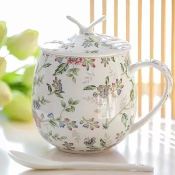 Керамическая кофейная кружка с крышкой и ложкой, шикарные наборы кофейных чашек из костяного фарфора, 450 мл, керамические креативные простые молочные чашки, подарки для пары 301-400ml