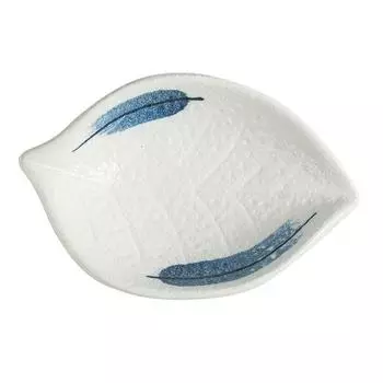 Керамическая тарелка в форме листа в японском стиле. Домашняя тарелка для соуса. Приправа. Креативное холодное блюдо из солений.