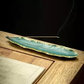 Керамический держатель для благовоний, золотой край, перо, китайский стиль, винтажная элегантная курильница, пеплоуловитель, украшение для дома, фестивальный подарок зелёный/золотой