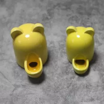 Керамический фонтанчик для питья для мелких животных жёлтый